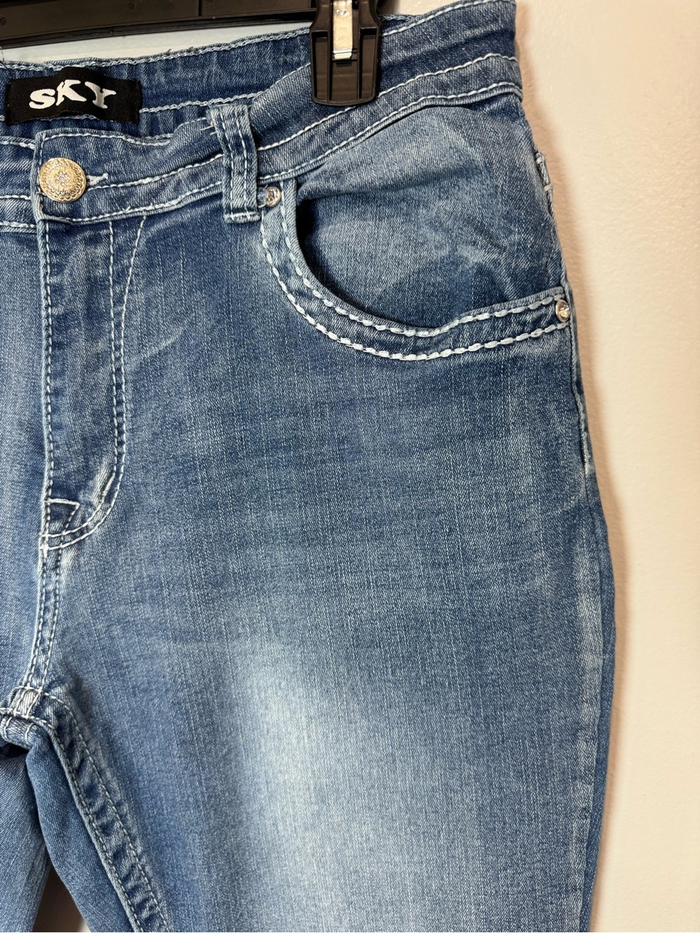 SKYPremium Collection Women's Jeans Size 15/16 Flare Leg High Rise Blue Denim - Picture 2 of 14
